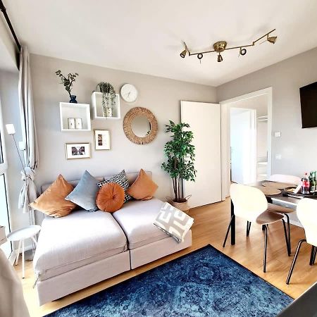 Urban Living - Top Floor Apartment Hamburg Exterior foto